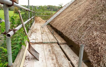 advantages of Meppershall thatch roofing